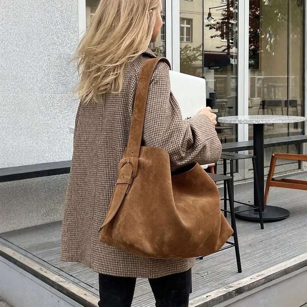 CBAG Vintage Lage Capacity Women Tote Quality Nubuck Leather Bucket Female Shoulder Bag Designer Ladies Handbags