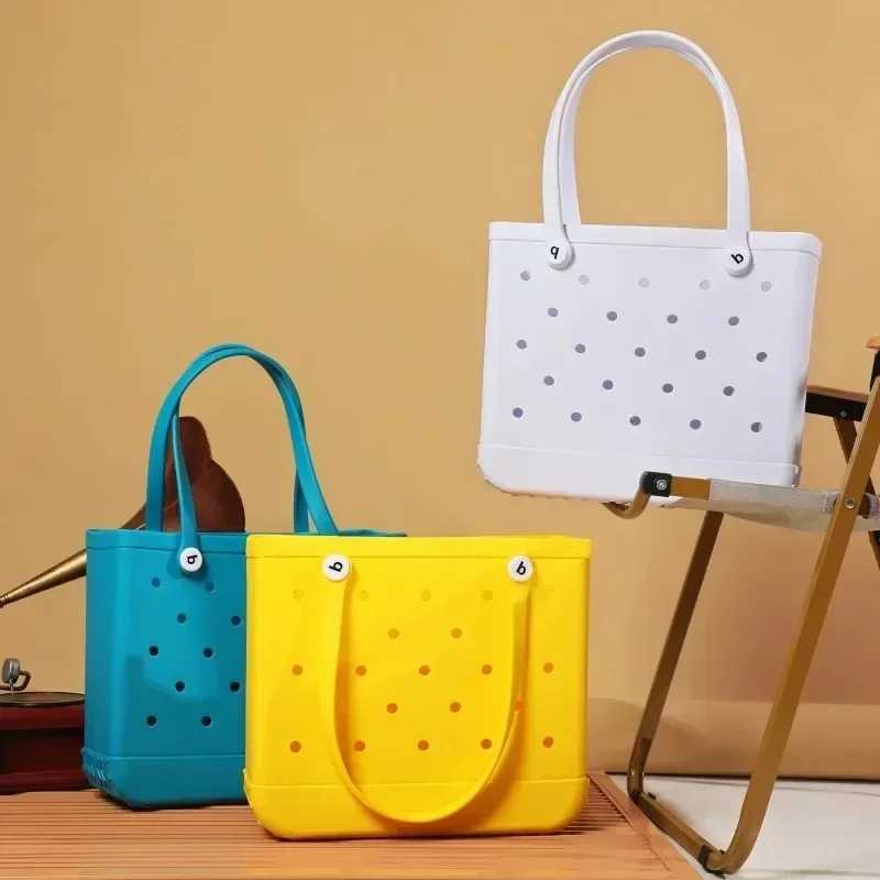 Large beach handbag Fi summer storage basket Eva rubber jelly storage handbag solid color mummy bag clothing organizer Y250409o0