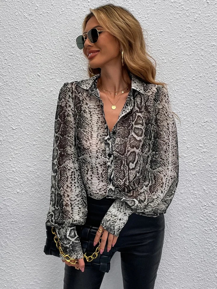 Womens casual long sleeved snake skin shirt 250409
