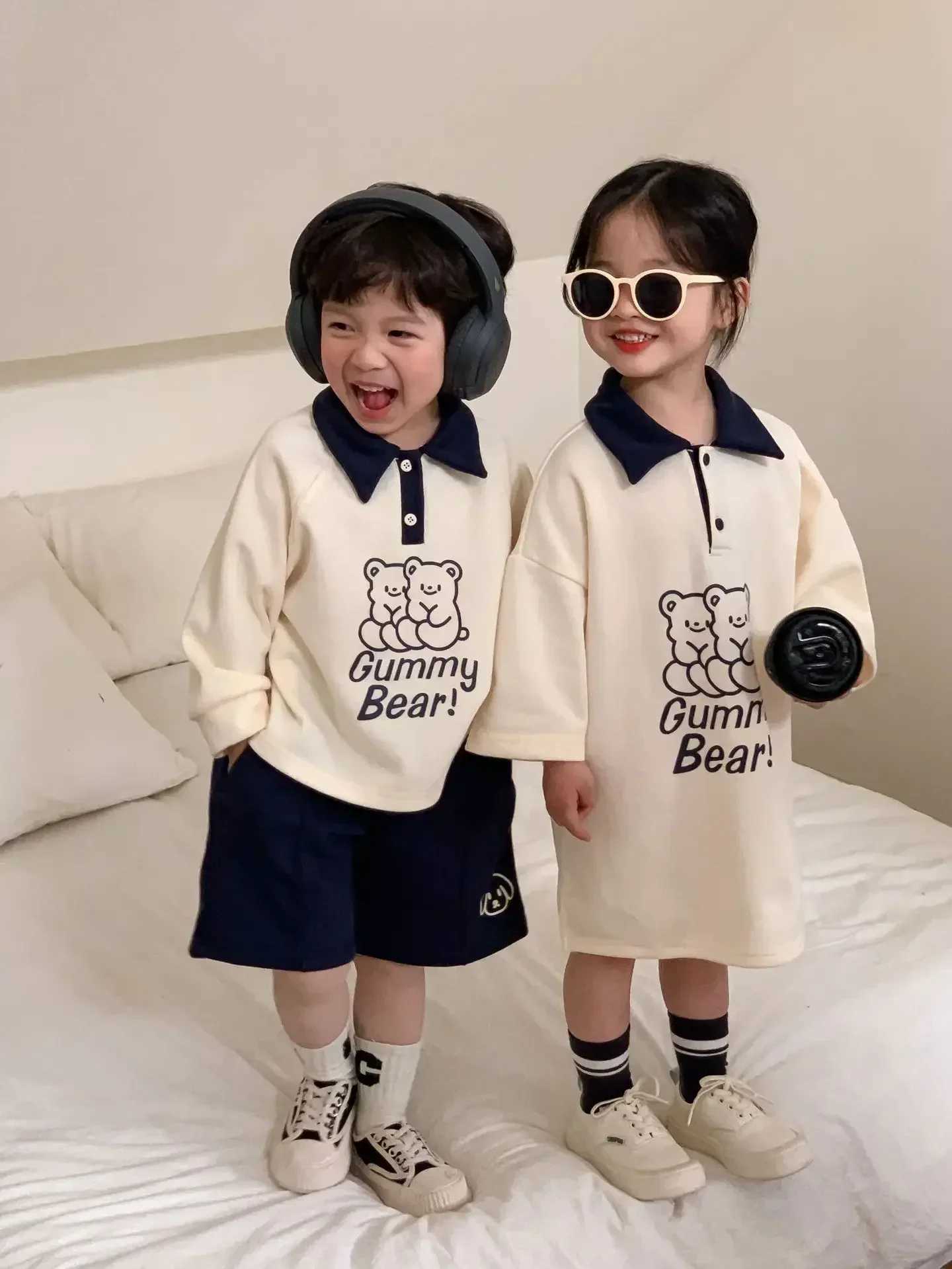 Spring Korean style childrens suit boys and girls sisters clothing childrens T-shirt polo shirt girls ski baby boys suit S2548