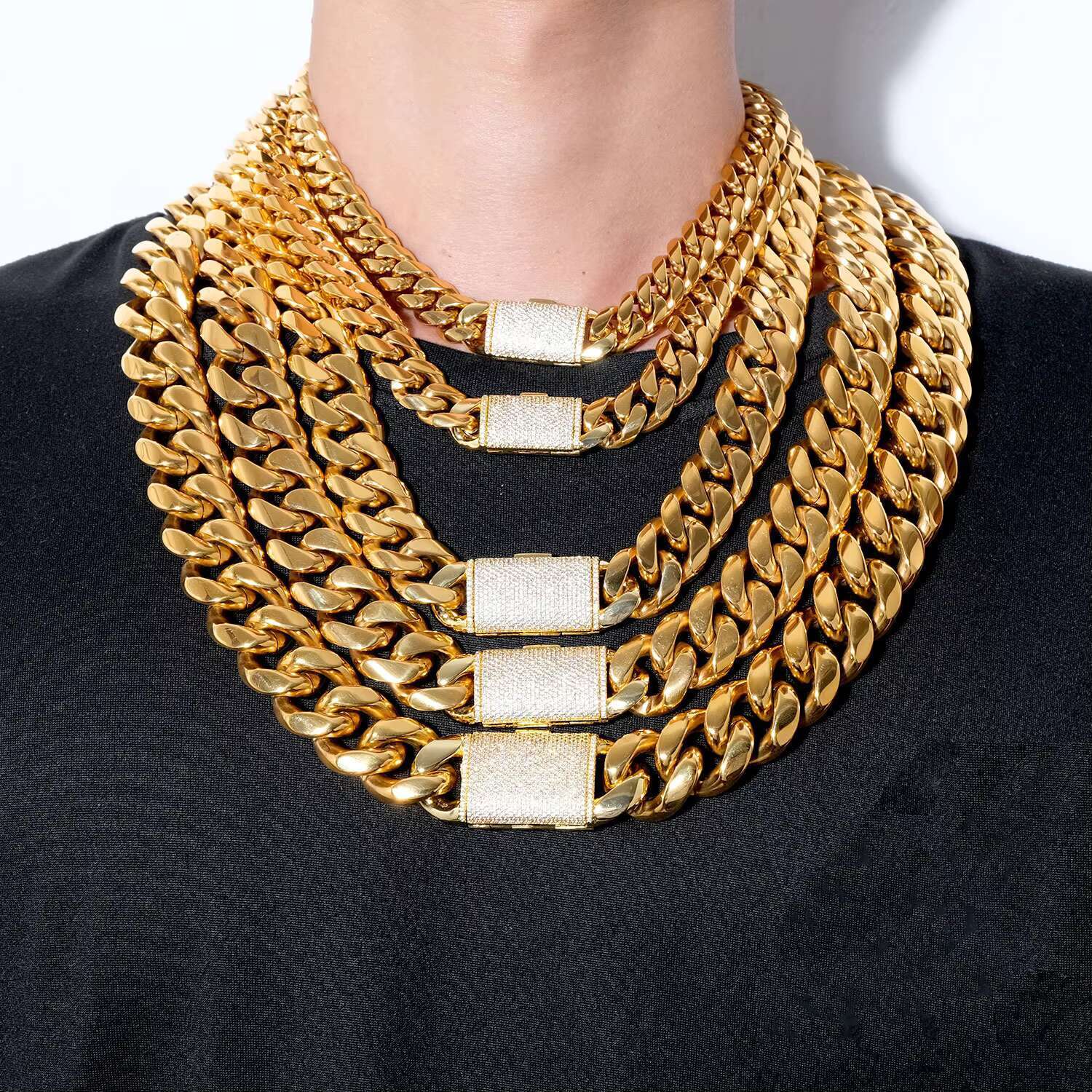 Hot Sale Thick Chunky Heavy Stainless Steel 18k Pvd Gold Plated Box Buckle Cuban Link Chain Necklace for Men Fine Jewelry