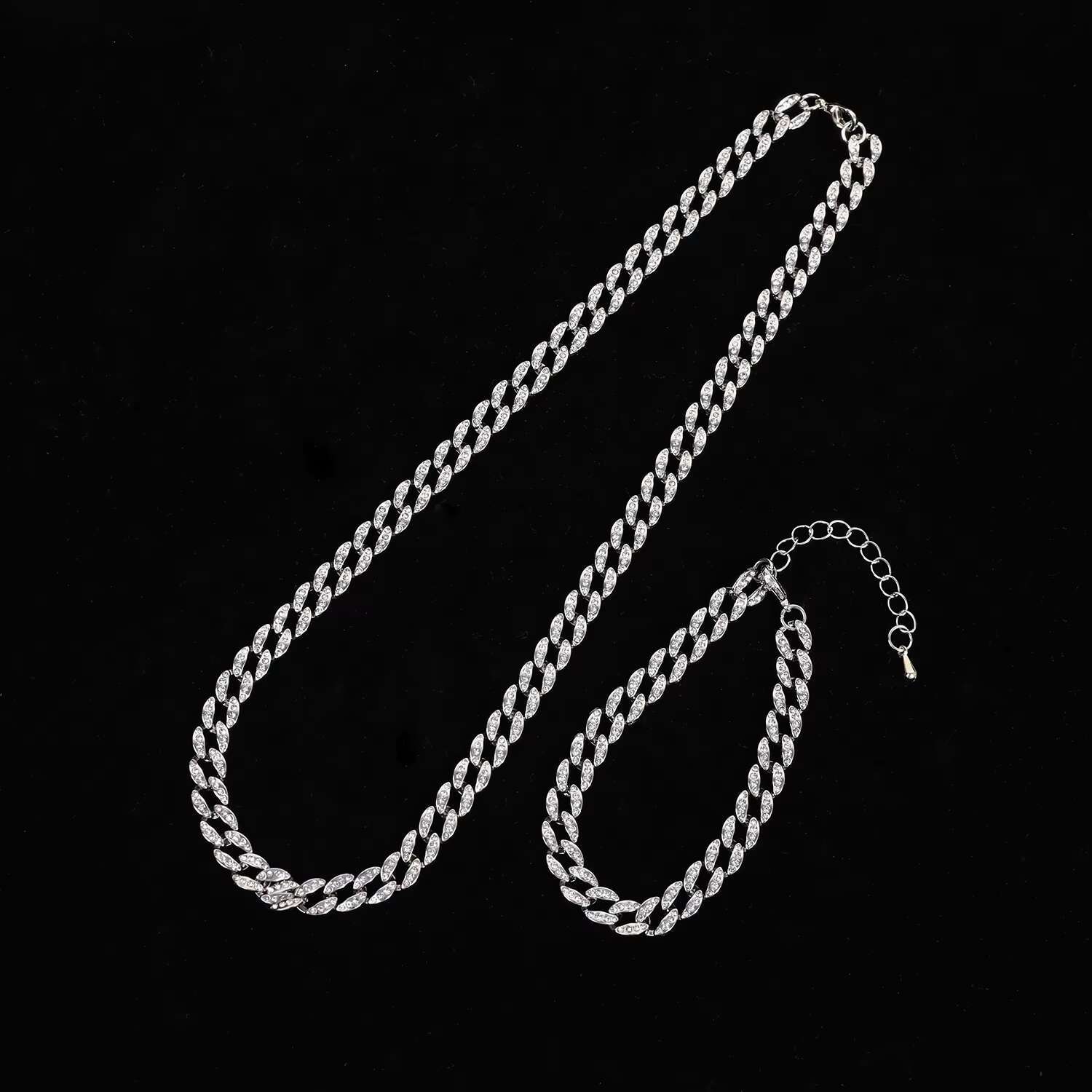 20 22 24 inch chain buckle necklace for both men women, featuring European hip-hop style, Christian alloy, and personalized gifts