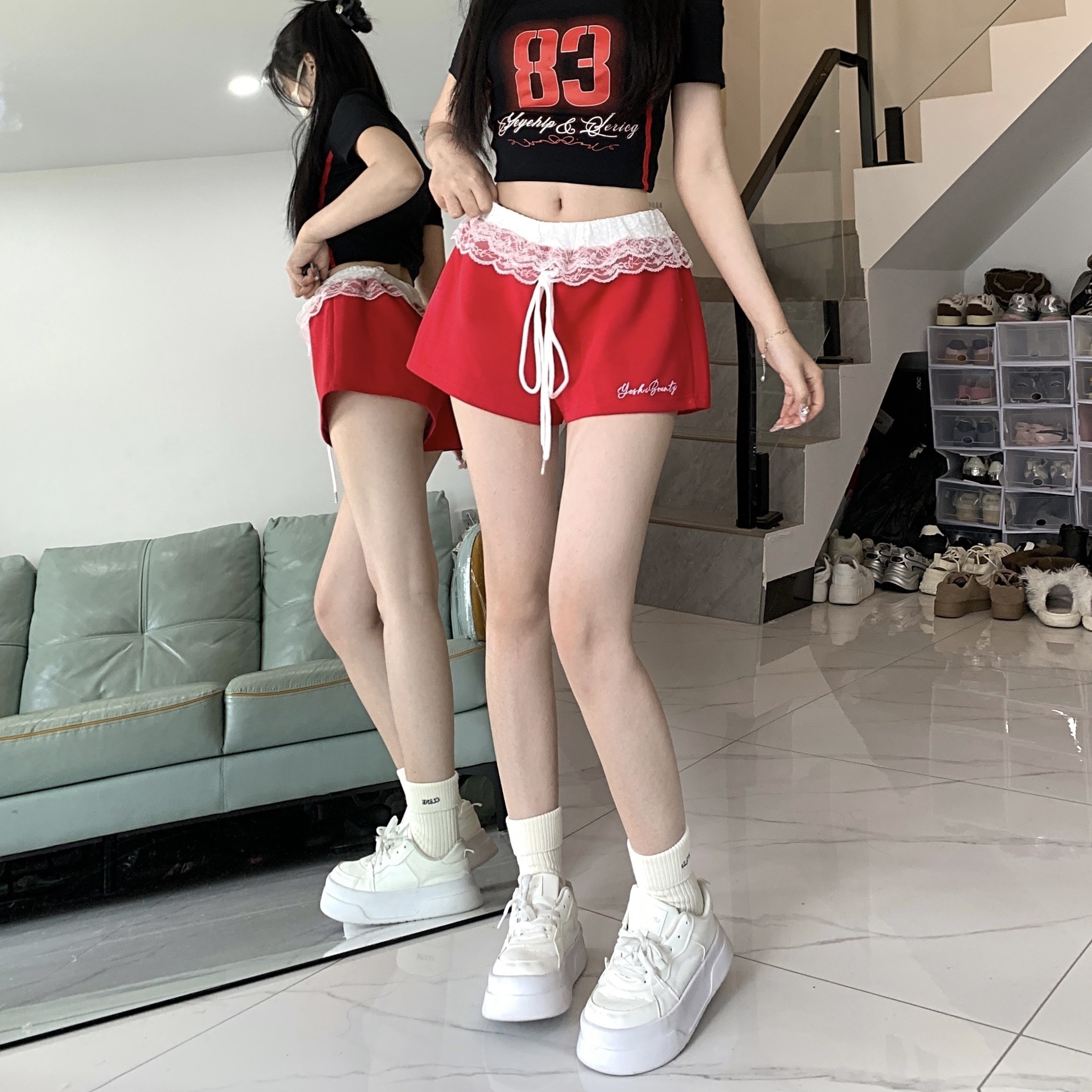 2025S Women s Designer Shorts American Lace Splicing Embroidered Sports Hot Pants Summer Sweet And Spicy High Waist Multi Functional Wide Leg Casual B
