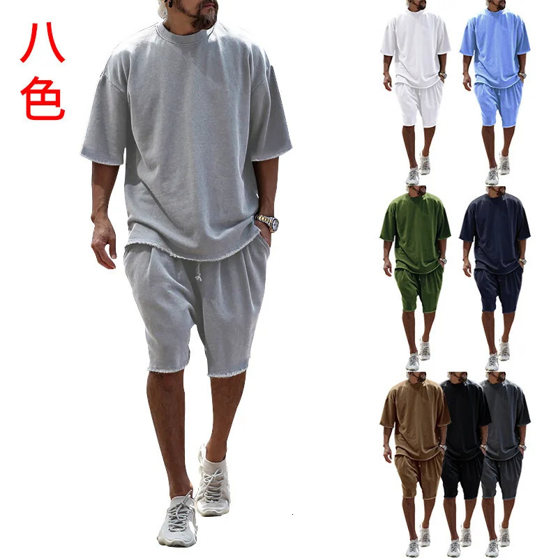Crossing the border between Europe and United States with casual mens clothing in solid color loose short sleeved simple street trend style set 250409
