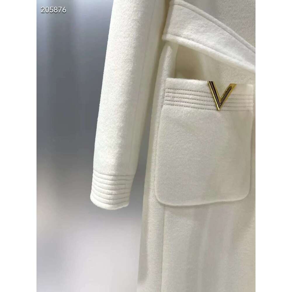 Women's Wear Et0762 Fashion Women Coat 2025 Popular European Design Party Style Women's Clothing
