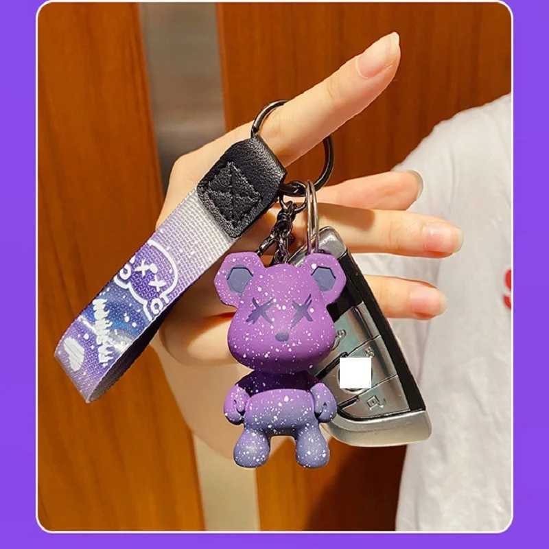 Charming Resin Star Cute Bear Keychain with Str Bear Car Keychain Backpack Keychain Pendant GiftXJ250409