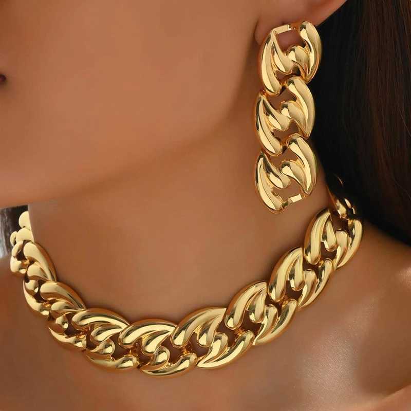 2PCS set large Cuban chain earrings necklace set gold short and chubby chain necklace retro necklace Y250408