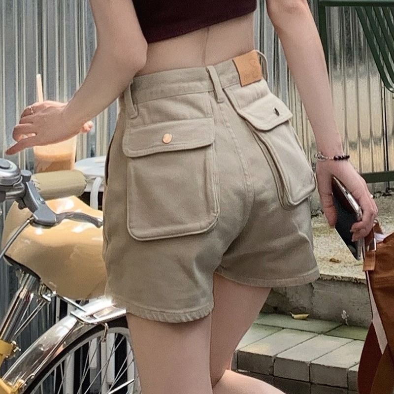2025S Women s Designer Shorts Khaki Denim Shorts Summer Slim Fit High Waist Slim Fit American Spicy Girls Loose Casual Hot Pants JJ Beach Pants
