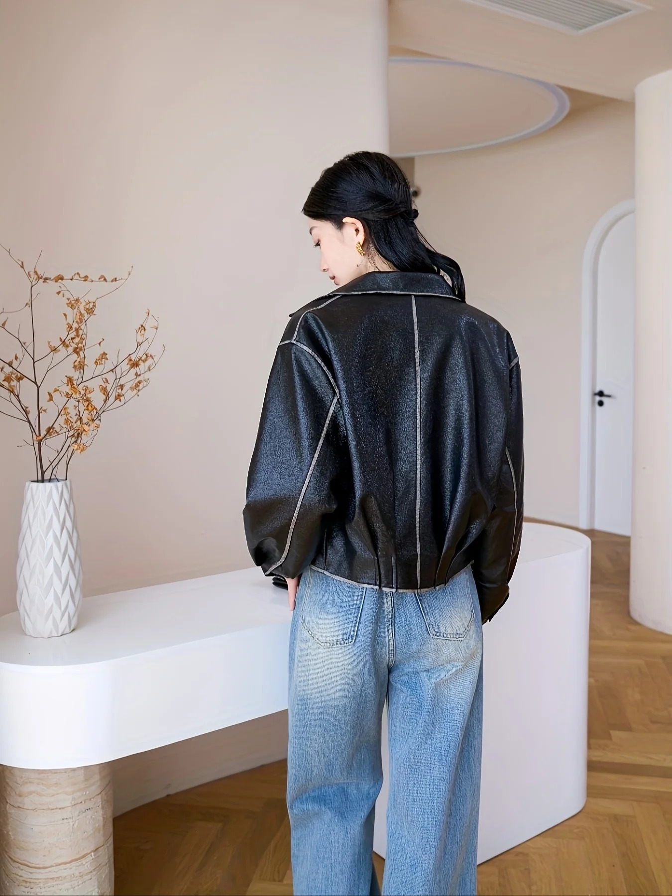 Retro womens springsummer Pu leather jacket highend motorcycle 250409