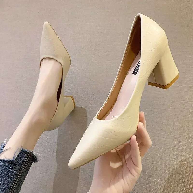 Chunky Heels Woman Footwear High Shoes for Women Pointed Toe Office Square Moccasins Pumps Red Shoe with Discount Lastest L E 39