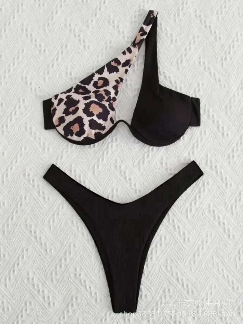 Sexy Bikinis Swimsuits Out Women's Swimwear 2024 One Shoulder Biquini High Cut Bathing Suits Push Up Beach Bikini Set