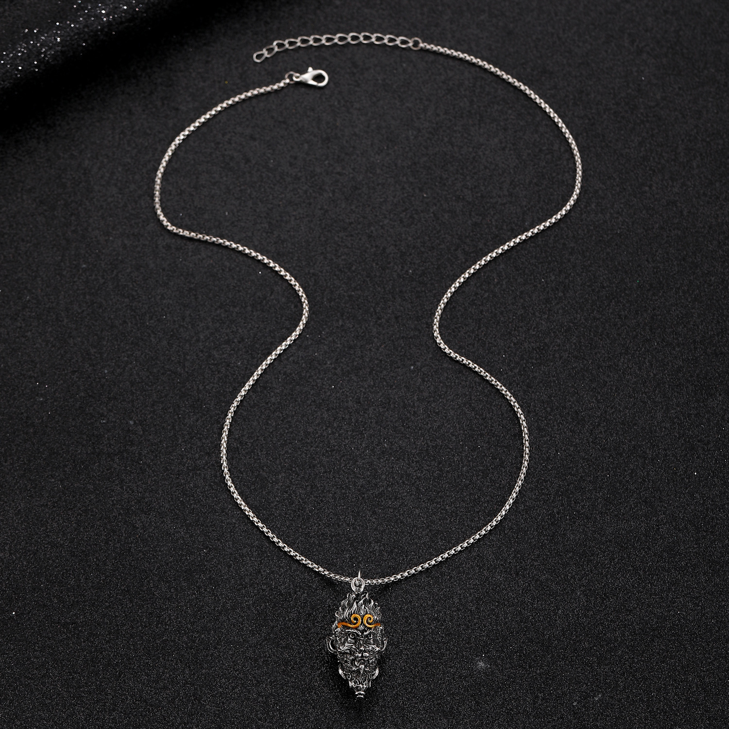 New Mythical Game Peripheral Eco-friendly Ancient Sier Golden Hoop Wukong Alloy Pendant Necklace for Men