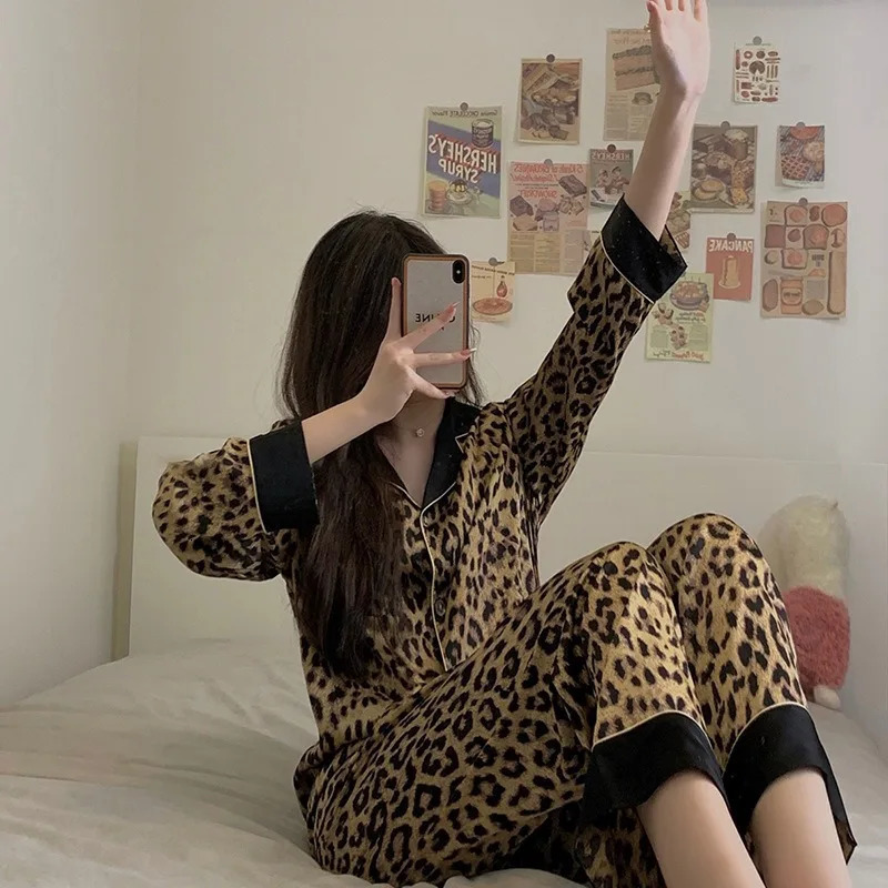 Thai SpringSummer Pajama Set for Womens Fashion Leopard Pattern Long Sleeve Casual Wear 250409