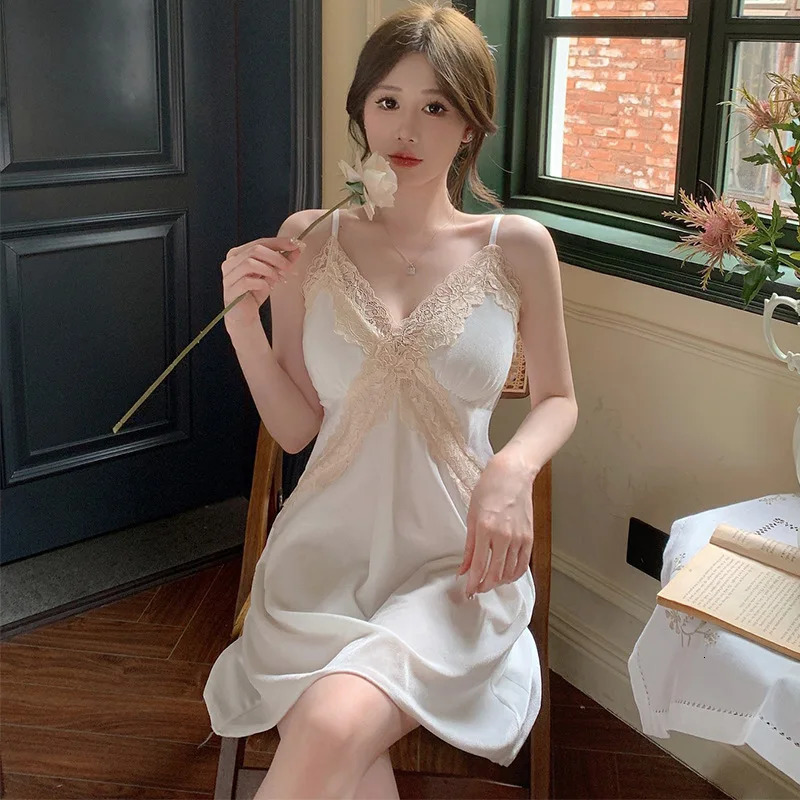 Sexy lace lingerie bathroom silk satin home clothing evening gown sleepwear womens 250409