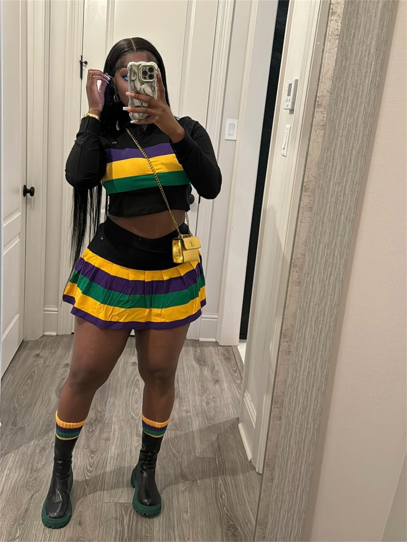 2025S Designer Women S Set New Fashion Contrasting Striped Girl Style Lapel Long Sleeved Top Pleated Short Skirt Set For Women