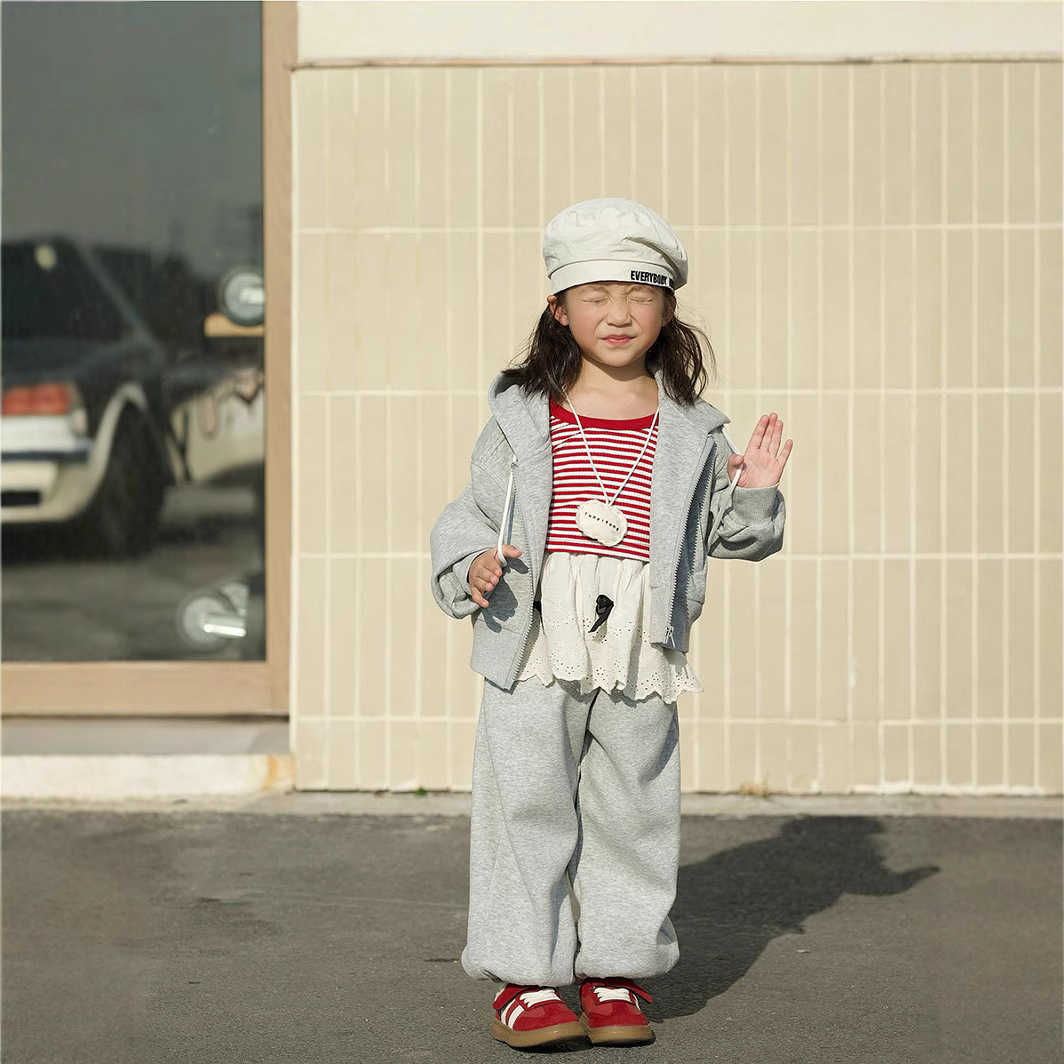25 Spring Mothers Clothing Cute Cartoon Printed Hoodie Jacket with Sports Pants Set for Playing with Kids Together S2548