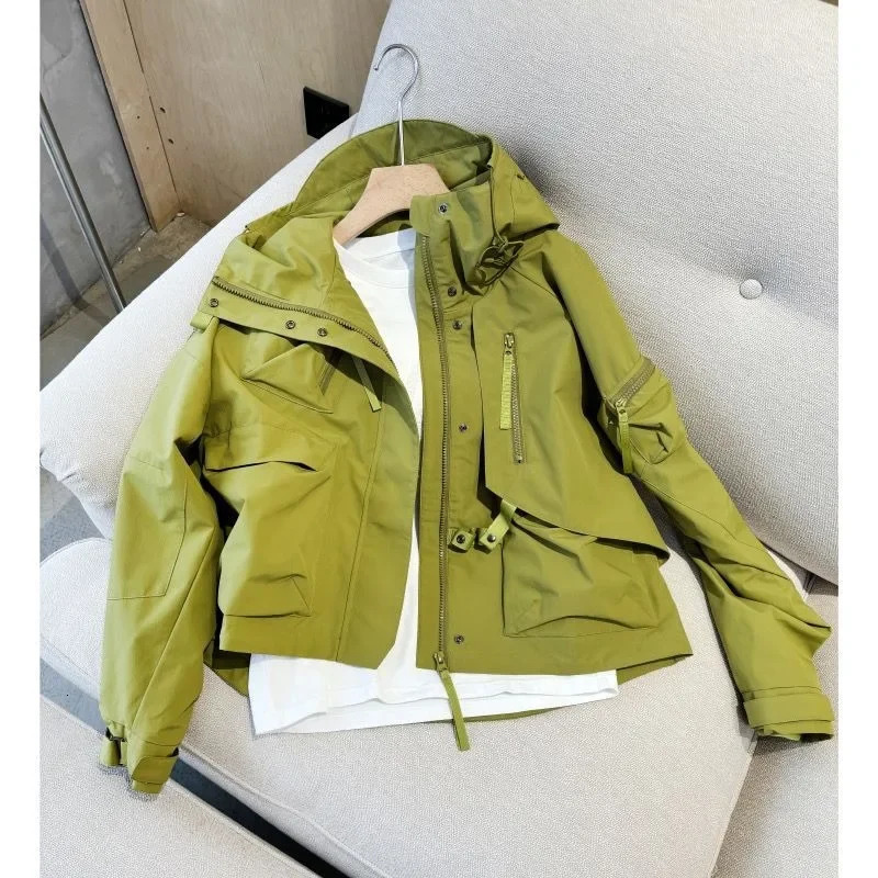 Outdoor jacket with highend n trench coat and hooded windbreaker suitable for womens loose solid casual quilting warmth in the autumn of 250409