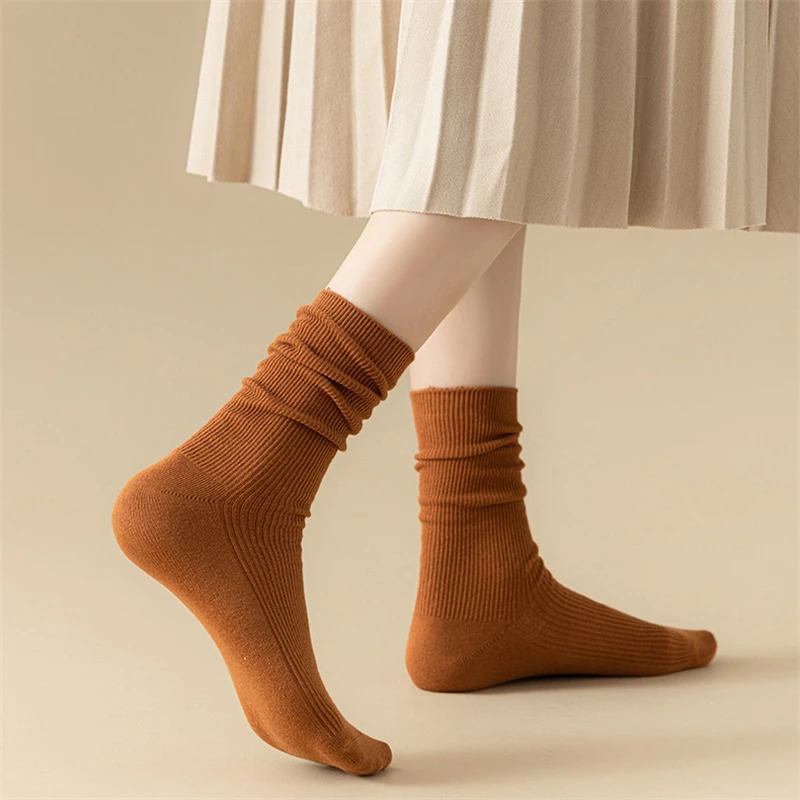 Womens Socks Autumn Casual Simple Solid Color Winter Warm Socks For Women Korean Style Middle Tube Girls Pile Socks 250409