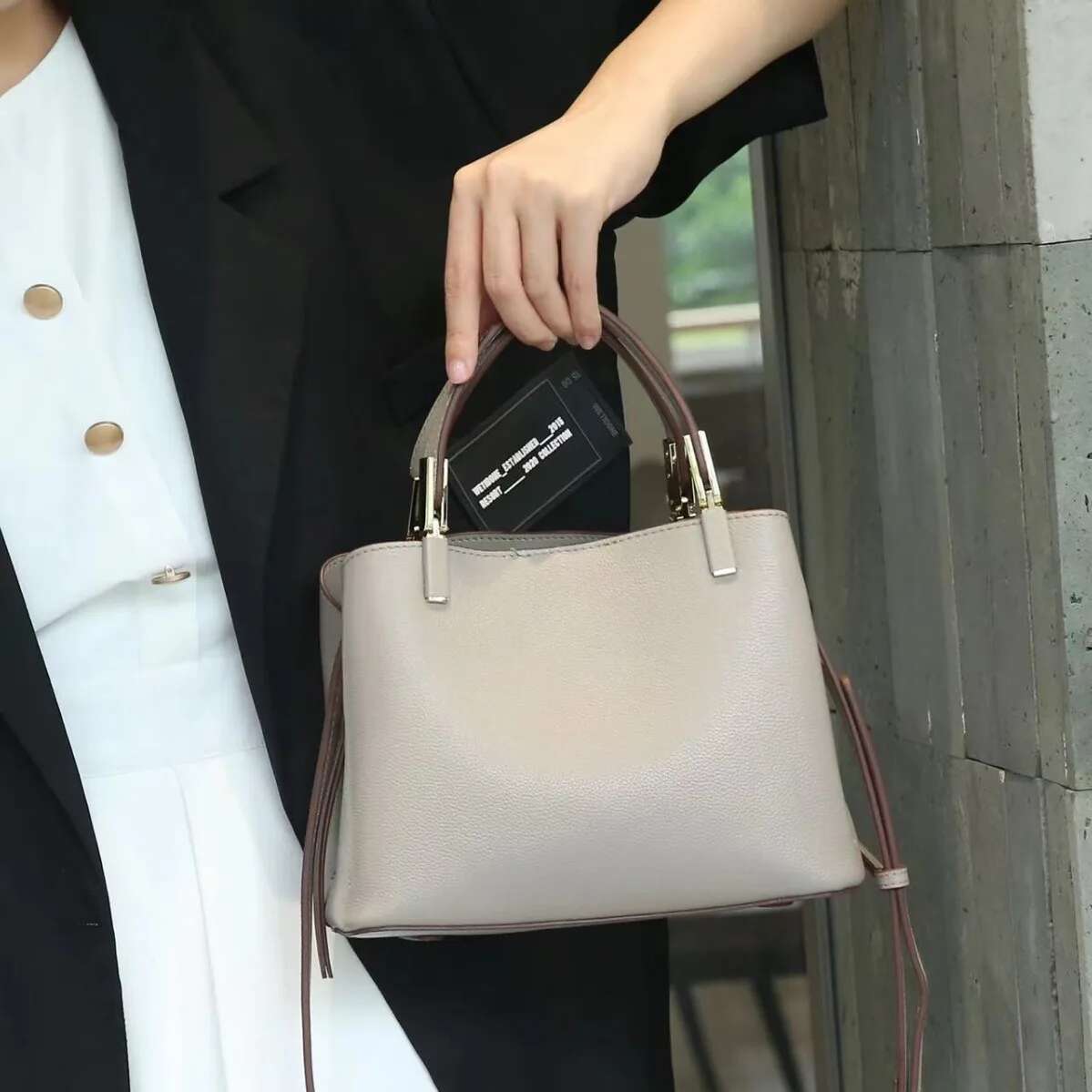 Ladies' Calfskin Handbag Stylish & Versatile Genuine Leather Shoulder Bag For Women,Large Capacity High-Quality Crossbody Tote