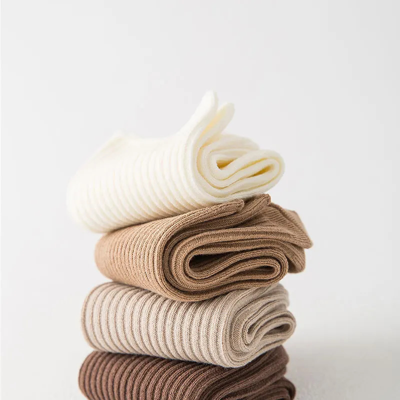 5 Pairs Of Japanese Socks Set Solid Color Womens Casual Cotton Socks Autumn Simple Womens Medium Length Socks 250409