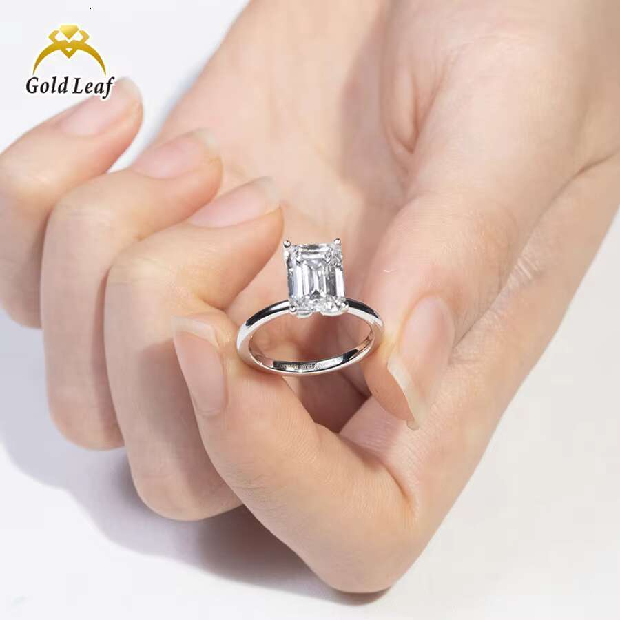 Custom 14K Platinum Gold Luxury Womans 2CT VVS D Emerald Cut Lab Grown Engagement Wedding Ring IGI GIA Certified Diamond Rings