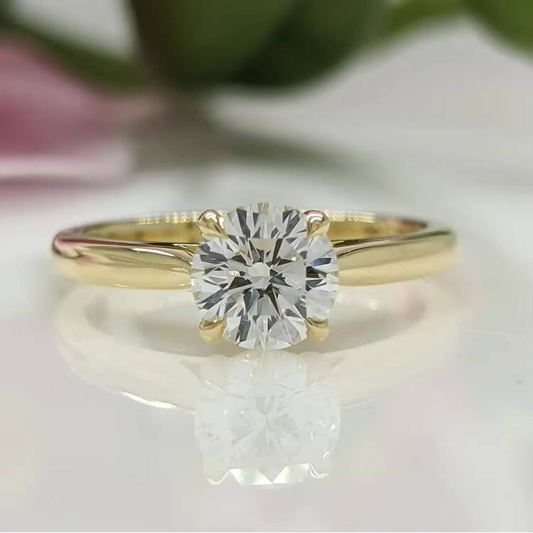 Classic 4 Prongs 18K Yellow Gold 1CT Round Cut GRA Certified Moissanite Solitaire Fine Jewelry Women Rings Gift