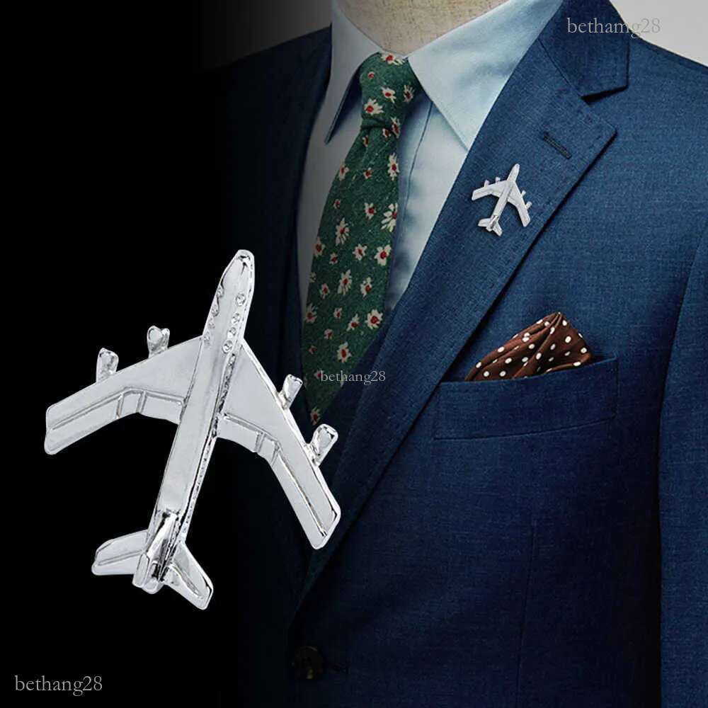 Vintage Airplane Brooch Men Suit Lapel Pin Mini Cute Alloy Badge Sweater Jacket Decor Collar Pin Fashion Jewelry H1018