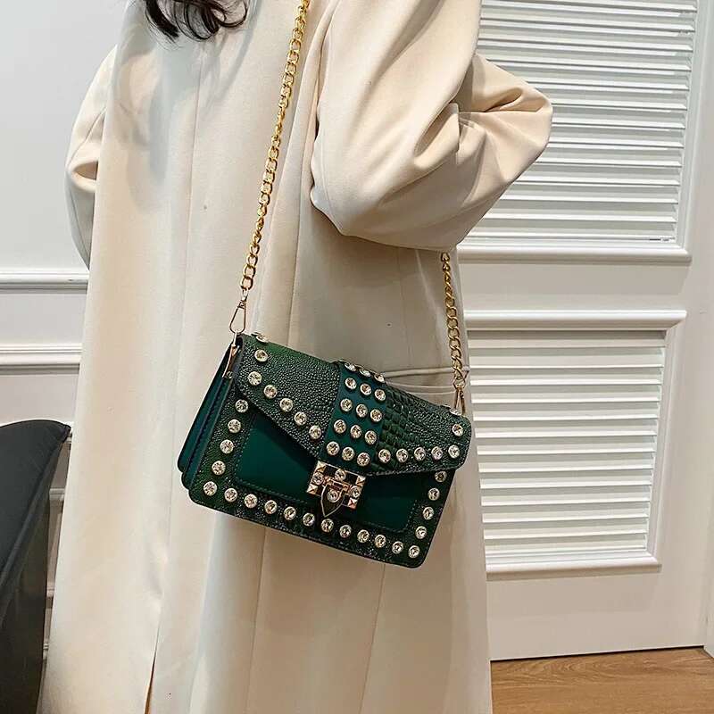 Designer Clutch Purses And Handbags For Women Rivets Dia Leather Flap Small Square Bags Chain Shoulder Messenger Bag