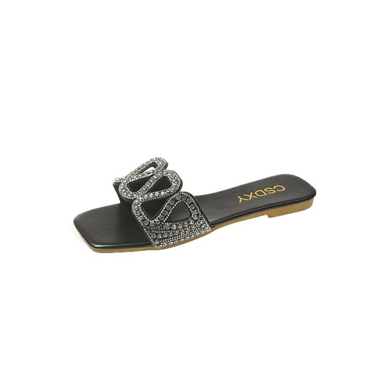 Women 2025 summer new small fragrant wind flat diamond slippers outside Korean 100 with skirt fashion flip-flops