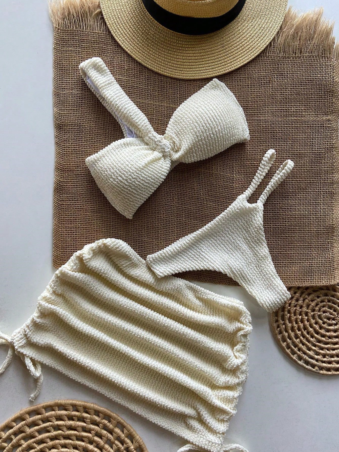 Sexy Bikini Suit for Women Single-shoulder Design Low-waisted and Covered Skirt