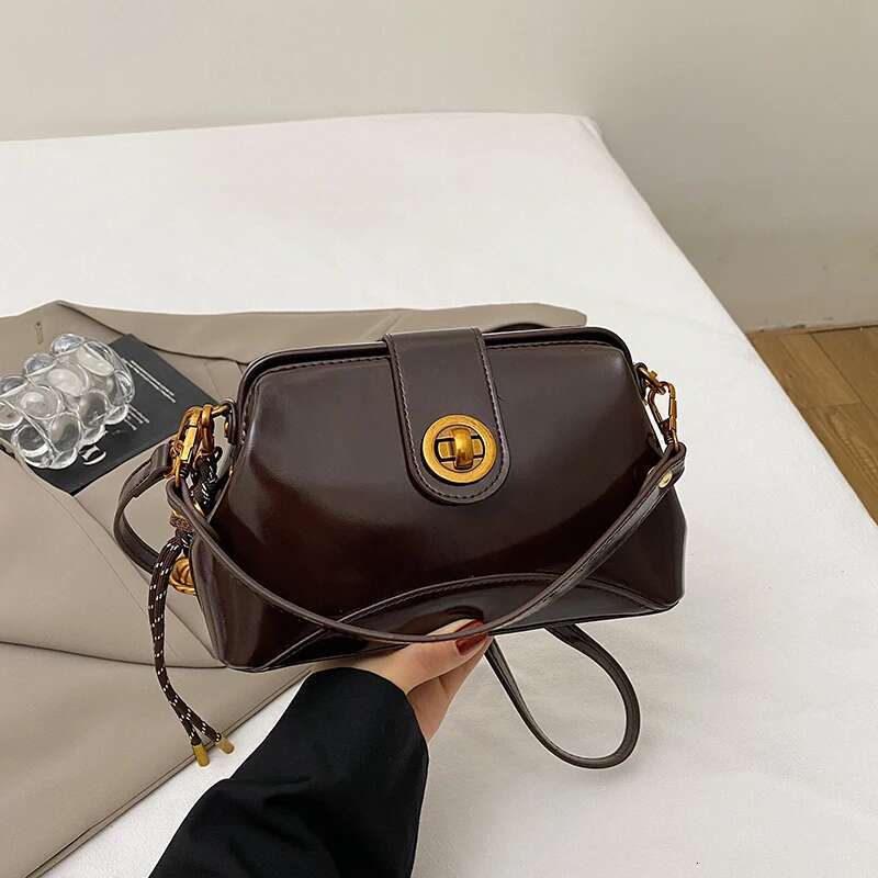 Crossbody Fashion Women Bags Vintage Leather Handbag Simplicity Wild Shoulder Messenger Bag For Ladies