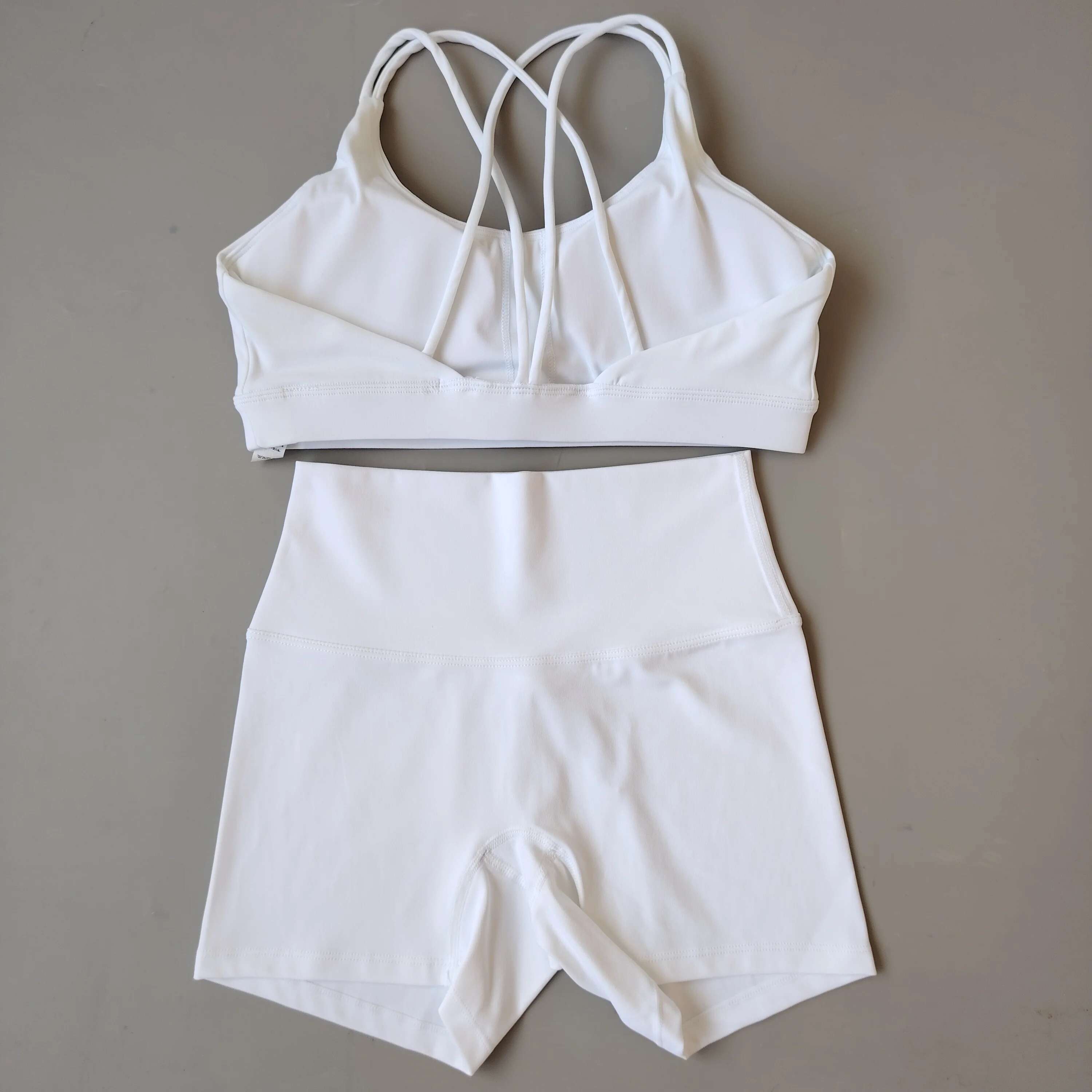 Women Gym Suit Yoga Clothes Shorts Leggings+ Bra 2-Piece Set Running Exercise Fiess Sportswear High Waist Cross Beautiful Back