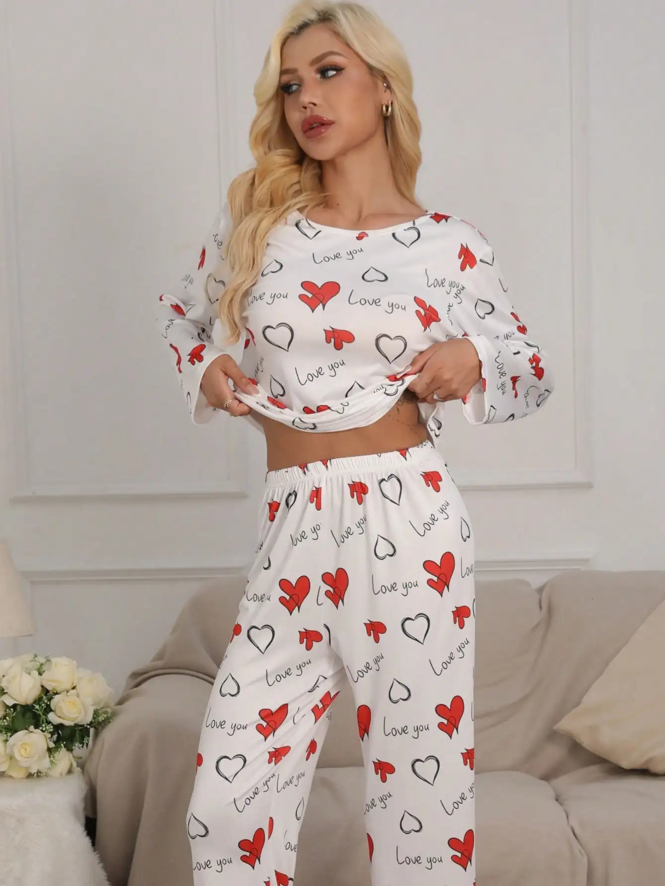 1 set of heartshaped sleeping pajamas casual round neck polyester knitted printed with Love You 250409