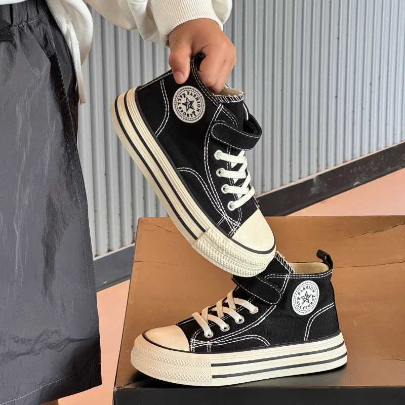 2024 New Childrens Canvas Shoes Solid Color Hand Painted Boys and Girls High Fashion Edition Childrens Casual Shoes 3-12y X250409