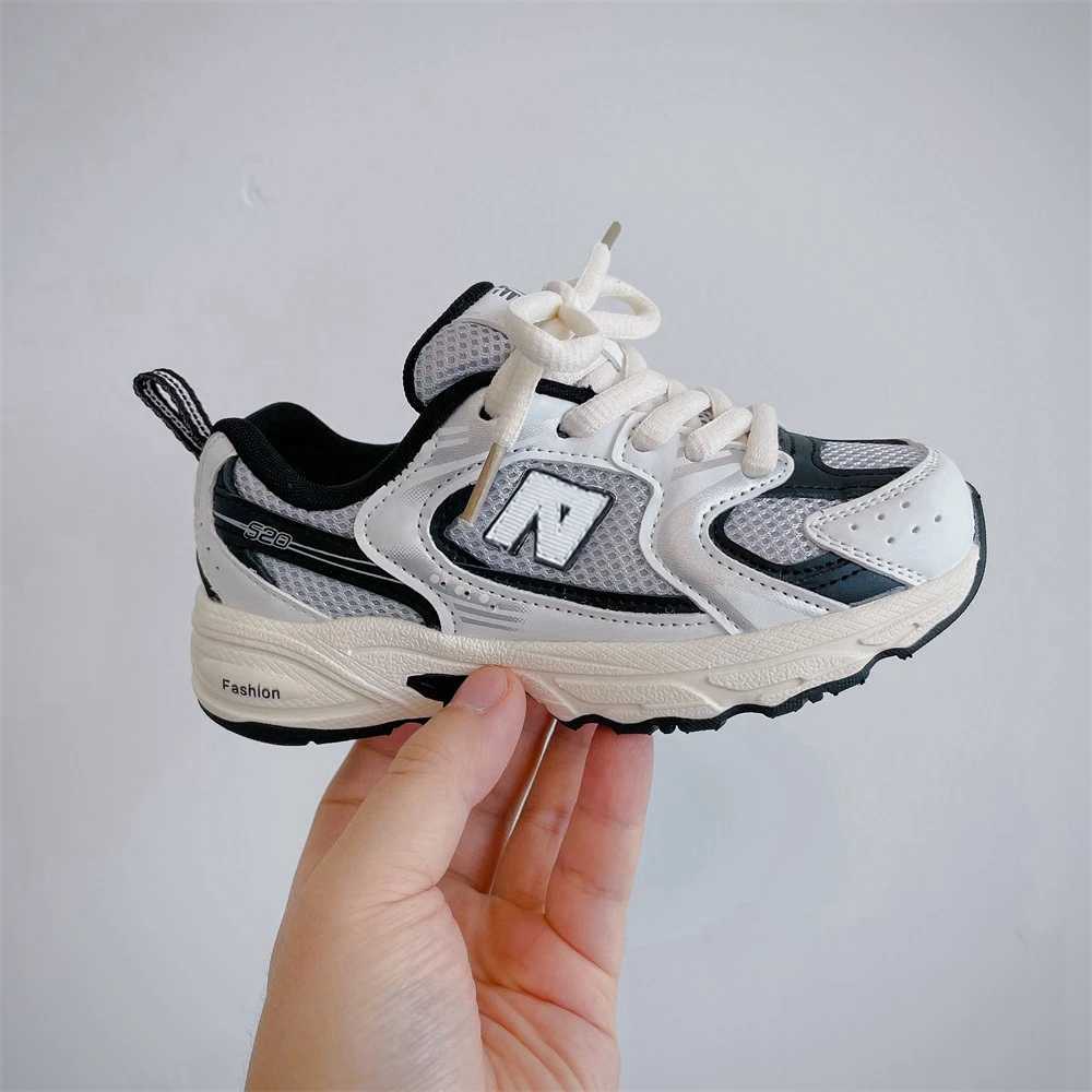 Boys and girls sports shoes childrens fashion school shoes childrens lightweight and breathable mesh casual shoes X250409