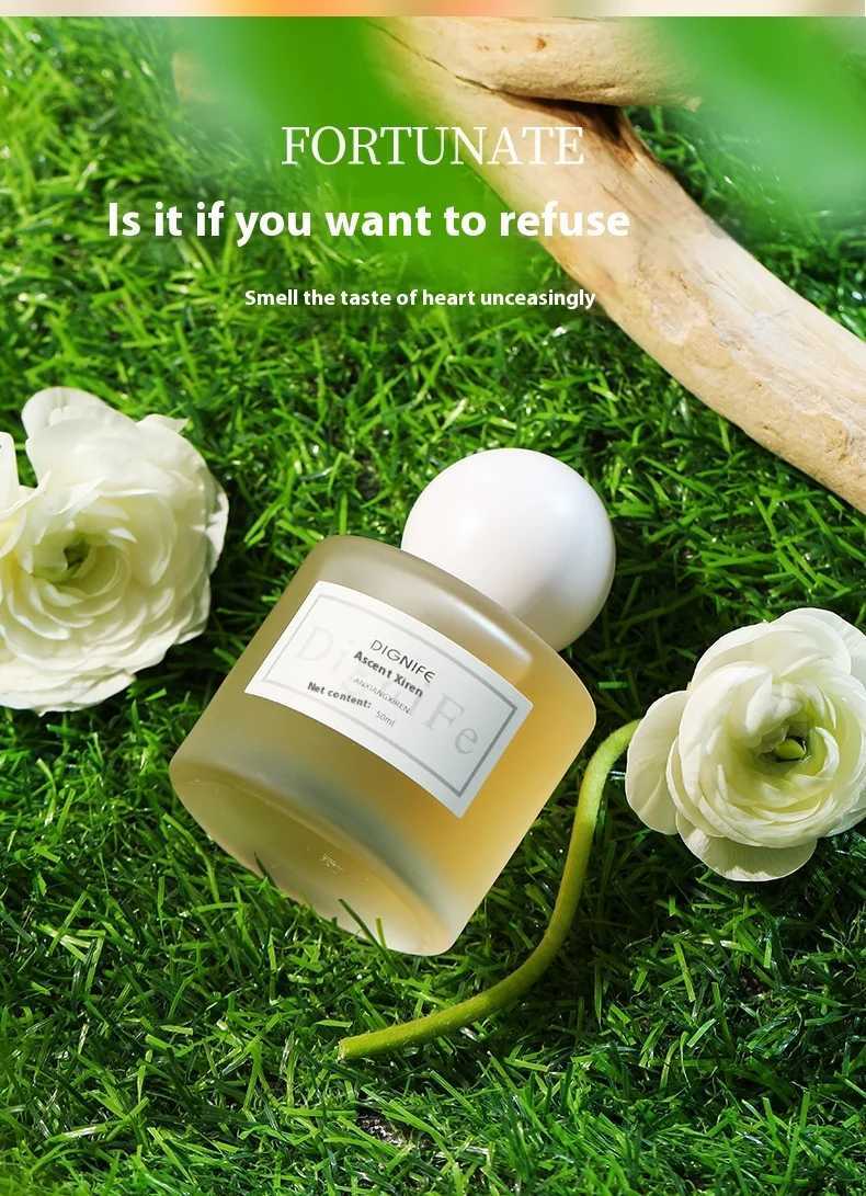 Brand perfume sandalwood female perfume spray flirting pheromone lasting rose perfume attractive romantic female giftsXJ250409