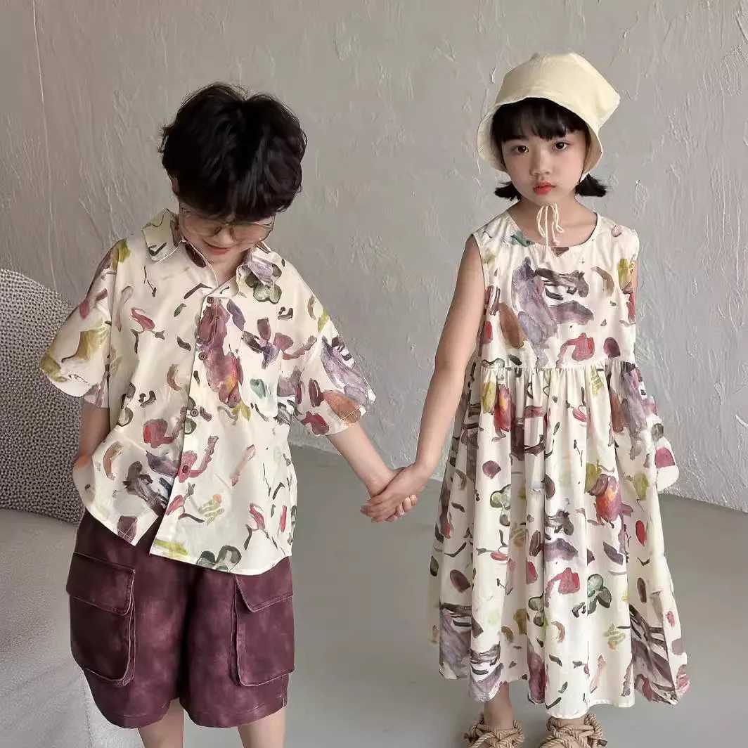 22215 Brothers and sisters Clothing 2024 Summer New Collar Graffiti Baby Boys Short Sleeve Shirt Casual Girls Dress S2548