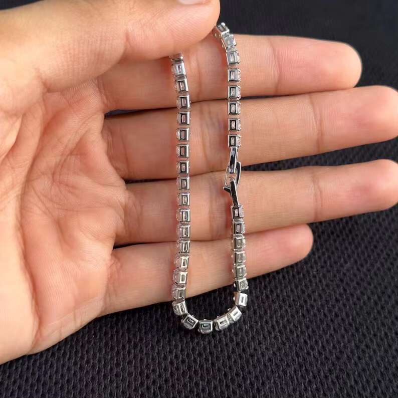 Trendy Fashion Forward Fine Jewelry Moissanite Diamond Studded Cuban Chain Bracelets for Sale From India