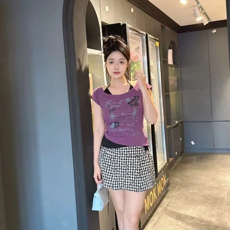 Subculture Woman Y2K Punk T-shirts American Vintage Sweet Sexy Short Female Clothing Green Summer Casual Popular Tops