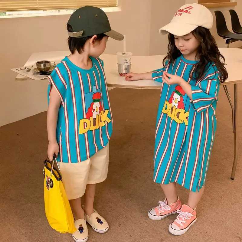 Brother sisters look children 2023 summer boys and girls Korean cartoon printed T-shirt casual vest family matching set S2548