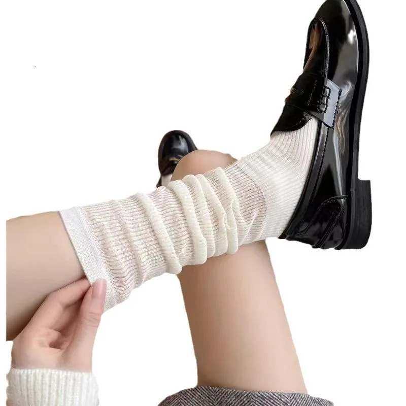 Womens Summer And Autumn Thin Mid Iength Socks Are Comfortable And Breathable Solid Color Simple Vertical Stripe Socks Trend 250409