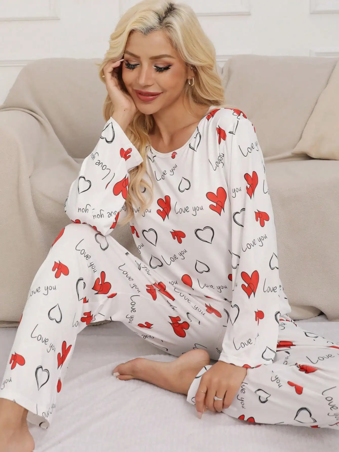 1 set of heartshaped sleeping pajamas casual round neck polyester knitted printed with Love You 250409