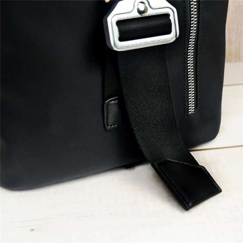 Ins All Seasons 1017 Alyx 9Sm Backpacks Men Women Black Outdoor Travel Metal Socket Letter Zipper Opening Nylon Bags