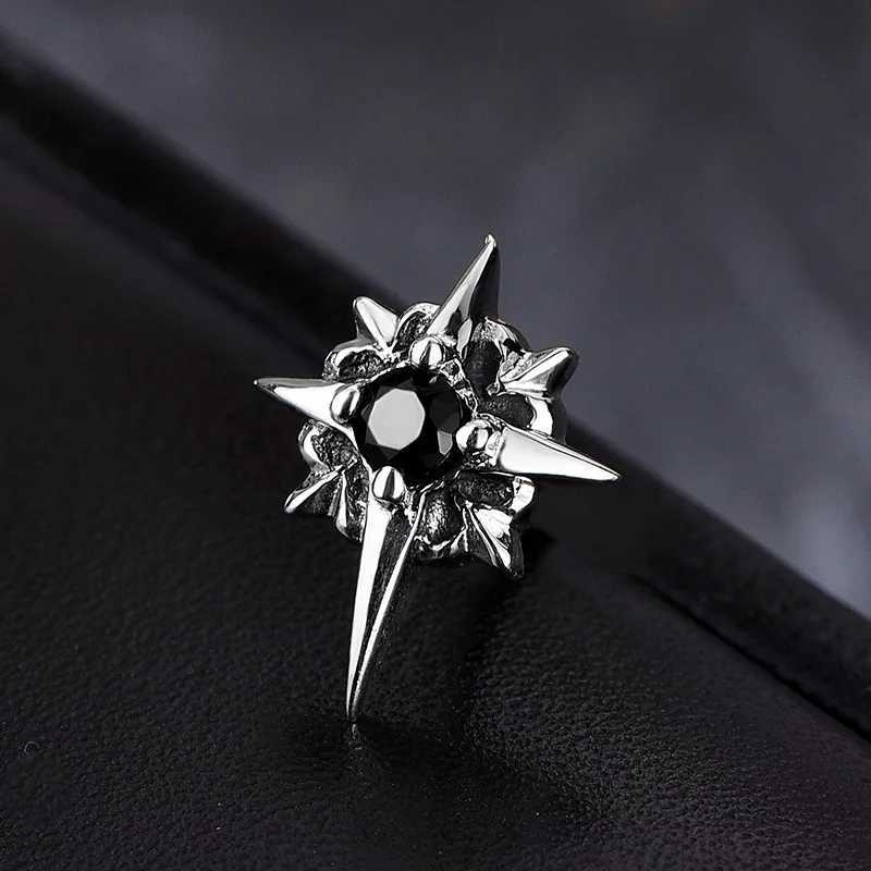 1Pair Cross Star Black and White Zirconia Stud Earrings for Women/Men New Pop Punk Gothic Party Jewelry Z250408