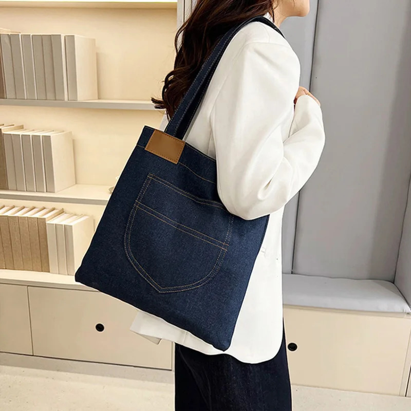Womens large capacity denim shoulder bag travelbusinessshopping casual handbag womens canvas 250408