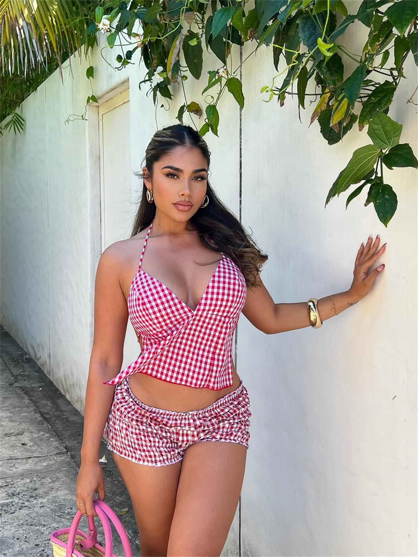 2025S Designer Women S Set Summer New Women S Casual Fashion Checkered Strap With Open Umbilical And Lotus Leaf Edge Shorts Set