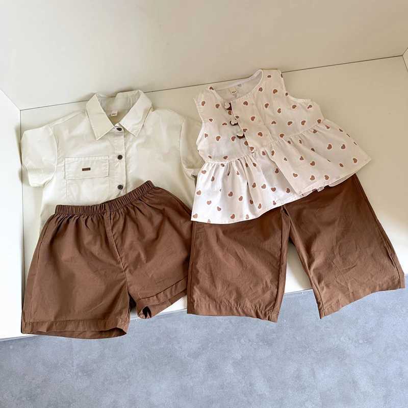 2PCs Childrens Summer Short Sleeve Set Boys Cotton Shirts Girls Sleeveless Top and Cropped Pants Set Brothers and sisters Clothing S2548
