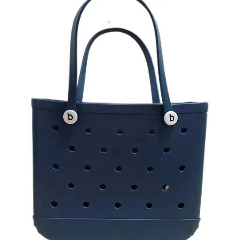 Extra Large Boggs Beach Bag Summer Travel EVA Beach Basket Womens Picnic Handbag Hole Waterproof Handwashing Bag Shoulder BagT2504093