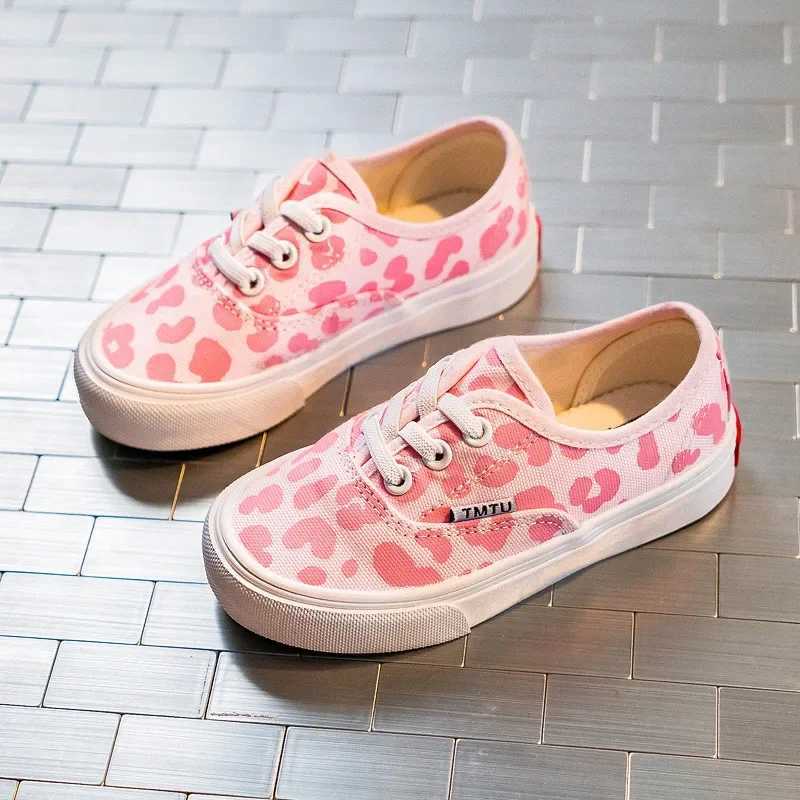 Girls canvas shoes leopard print pink summer new childrens pedal shoes net red tide childrens shoes X250409