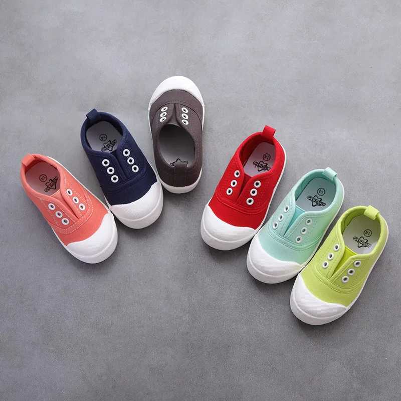 2022 Spring and Autumn Childrens Shoes Boys and Girls Candy Colors Childrens Casual Canvas Sports Shoes Soft Neutral Fashion School Sports Shoes X2504